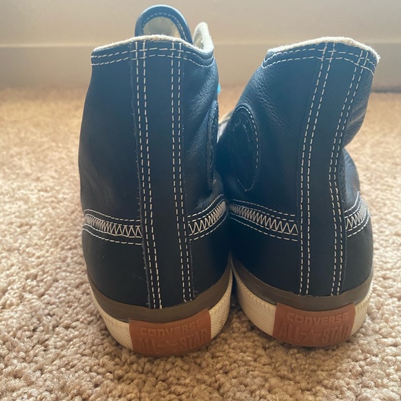 Converse - Picture 3 of 5